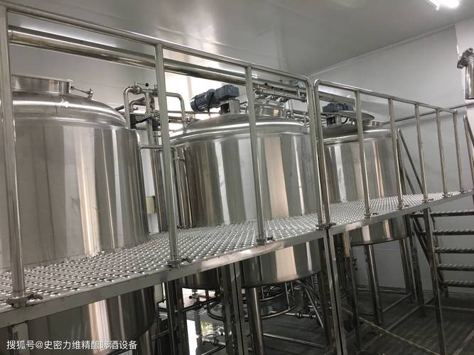 蠡县中型啤酒设备一套多少钱？200L到1000L怎么挑不踩坑